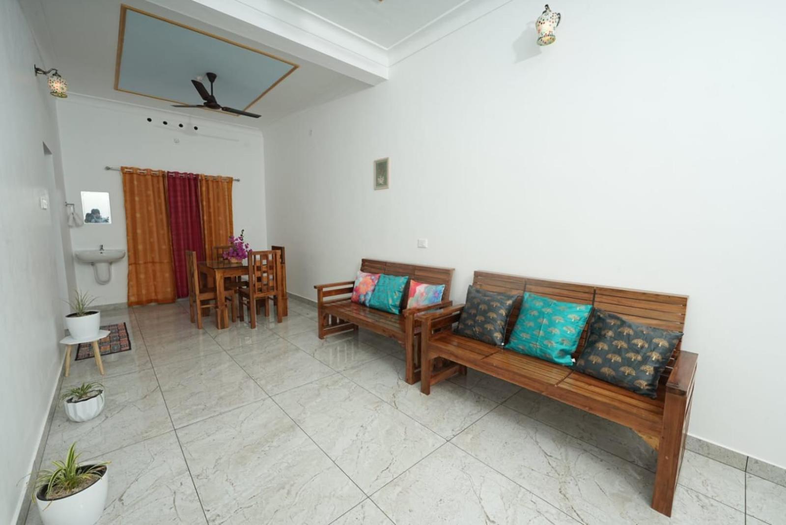 Villa Mantraa Varkala Extérieur photo